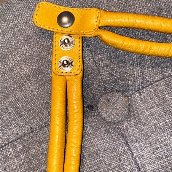 VINTAGE Soft buttery yellow Leather Belt main image 6